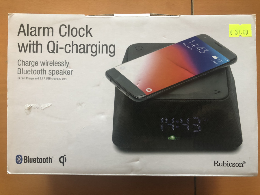 Rubicson Alarm clock  with Qi-charging