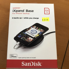 SanDisk iXpand Base 64GB for iPhone