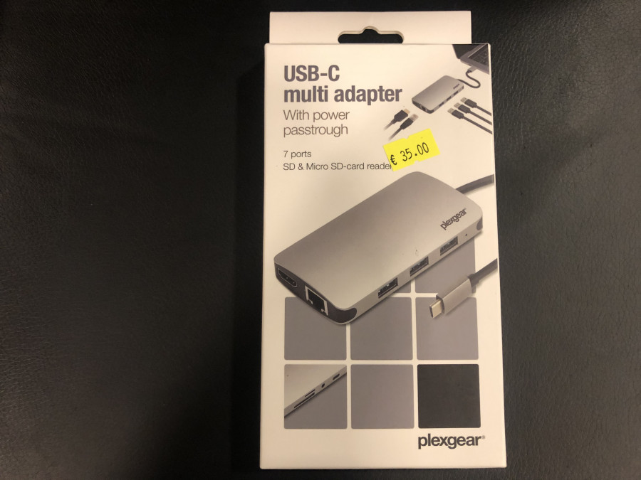 Plexgear USB-C multi adapter with power passtrough