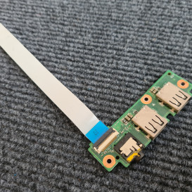 Medion Akoya E6416 (USB lizdai su šleifu)