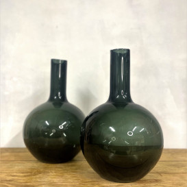 Masyvi tamsaus stiklo vaza (Vz-26)